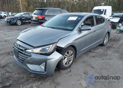 2019 Hyundai Elantra Sel z USA, uszkodzony, nr VIN 5NPD84LF1KH422303